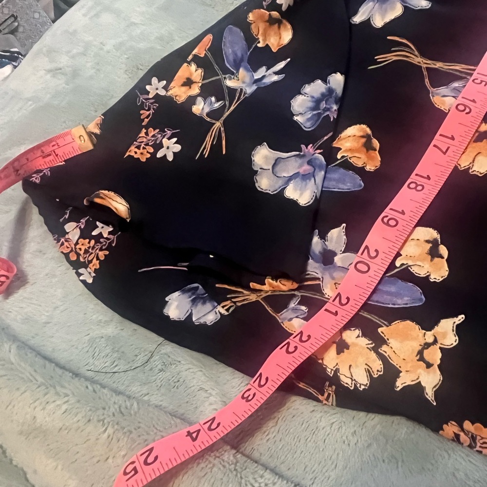 Summer floral top - Picture 5 of 6
